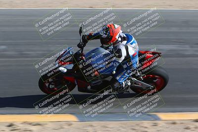 media/Jan-14-2024-SoCal Trackdays (Sun) [[2e55ec21a6]]/Turn 10 Inside (110pm)/